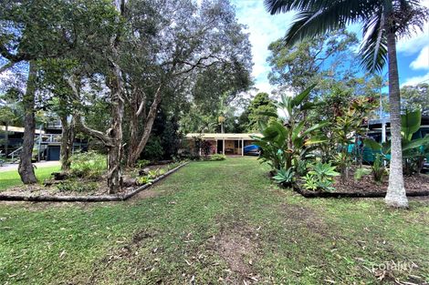 8 Whiting St, Macleay Island, QLD 4184