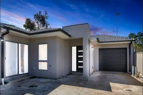 Property photo of 2/16 Andrea Street St Albans VIC 3021