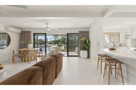 Property photo of 6/33-39 Hooker Boulevard Broadbeach Waters QLD 4218