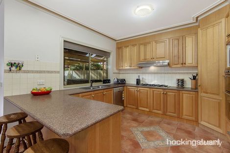 Property photo of 7 Copse Wood Bend Caroline Springs VIC 3023