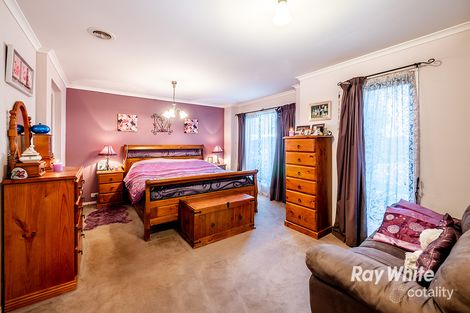 Property photo of 28 Honey Myrtle Way Cranbourne VIC 3977