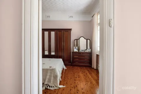 Property photo of 33 Harrow Road Stanmore NSW 2048