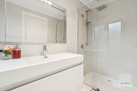 Property photo of 18 Barcelona Avenue Keilor VIC 3036