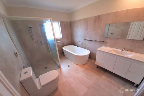 6 Almurta Way, Nollamara, WA 6061