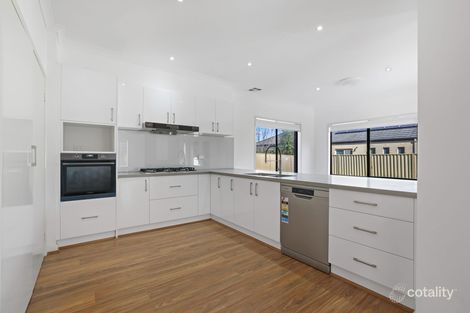Property photo of 7 Studley Park Way Caroline Springs VIC 3023