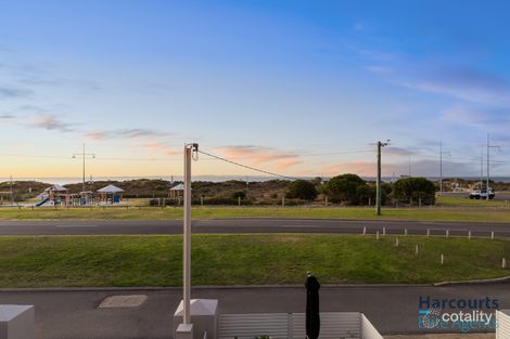 Property photo of 2/101 Rockingham Beach Road Rockingham WA 6168