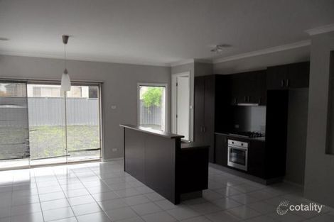 Property photo of 39 Pro Hart Way Caroline Springs VIC 3023
