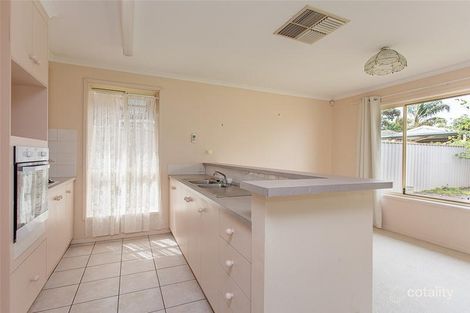 Property photo of 9 Topaz Close Woodcroft SA 5162