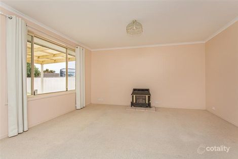 Property photo of 9 Topaz Close Woodcroft SA 5162