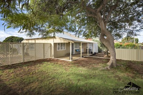 Property photo of 231 First Street Wonthella WA 6530