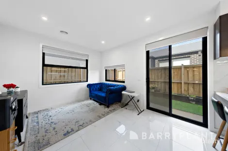 Property photo of 16 Langer Road Deanside VIC 3336