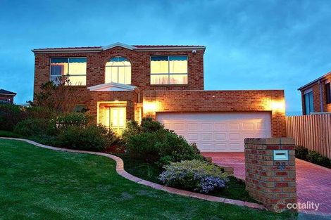 Property photo of 28 Nicholson Court Greenvale VIC 3059
