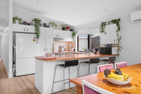 Property photo of 6 Danbulla Crescent Forest Lake QLD 4078