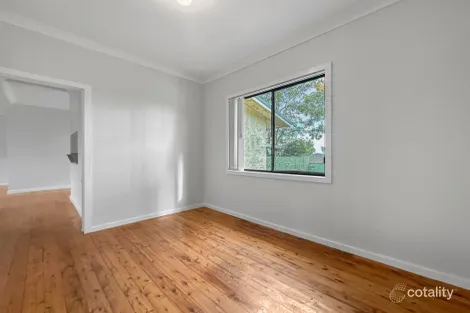 Property photo of 82 Minnamurra Road Gorokan NSW 2263