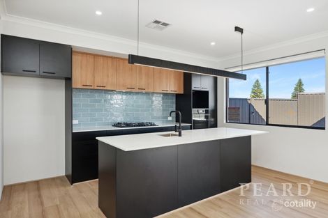 Property photo of 75 Alabaster Approach Jindalee WA 6036