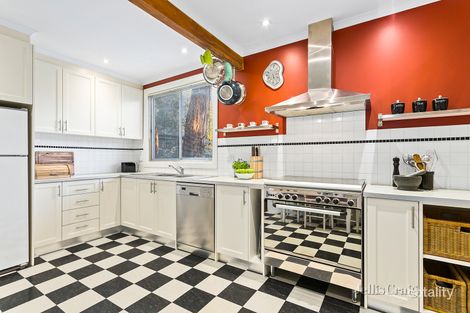 Property photo of 19 Sheffield Street Eltham VIC 3095
