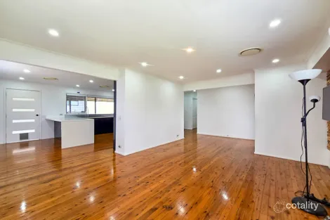 Property photo of 9 Aminya Crescent Bradbury NSW 2560