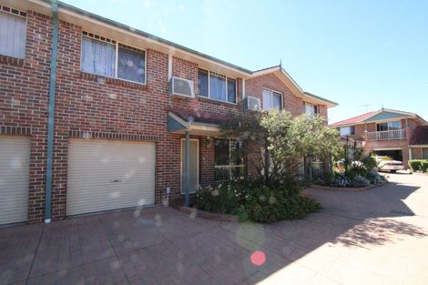 Property photo of 10/21-25 Kurrajong Road Casula NSW 2170