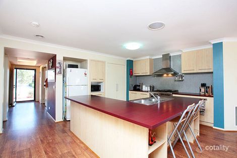 Property photo of 2 Staton Crescent Melton West VIC 3337