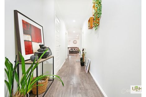 Property photo of 11 Great Banjo Street Clyde North VIC 3978