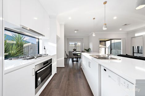 Property photo of 19 Tarra Circuit Mount Barker SA 5251