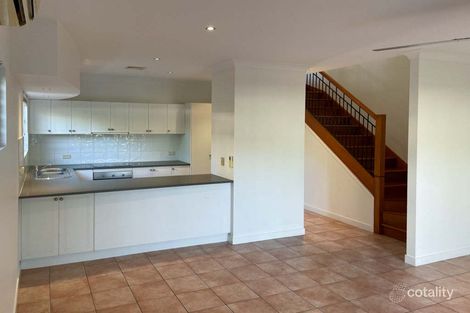 Property photo of 2/205 Kent Street New Farm QLD 4005