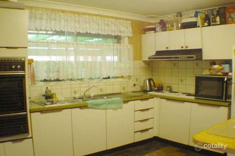 Property photo of 2 Selwyn Avenue Cambridge Gardens NSW 2747