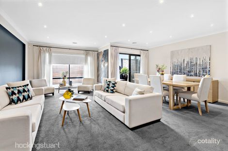 Property photo of 16 Penrose Promenade Tarneit VIC 3029