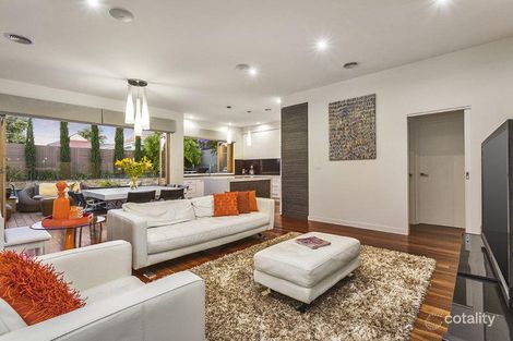 Property photo of 24 King Street Essendon VIC 3040