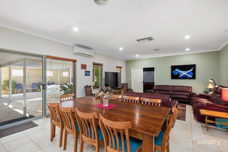 Property photo of 13 Raeside Way Canning Vale WA 6155