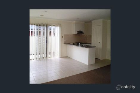 Property photo of 10 Genoa Grove Pakenham VIC 3810