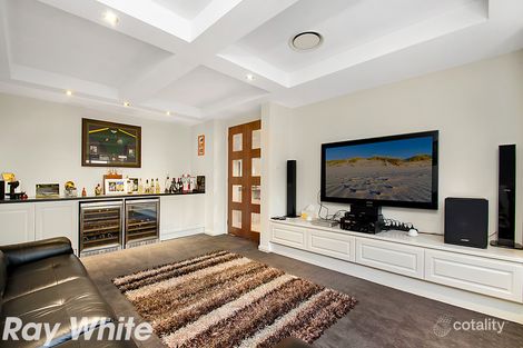 Property photo of 8 Lodgeworth Place Castle Hill NSW 2154