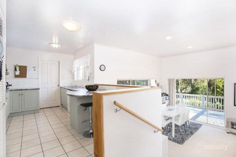 Property photo of 17 Lewana Close Lilli Pilli NSW 2536