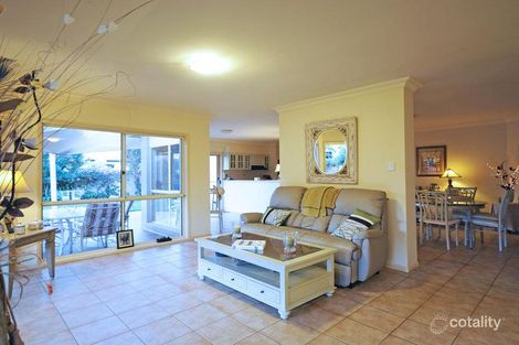 Property photo of 61 Edinburgh Road Benowa QLD 4217