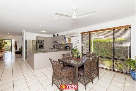 Property photo of 12 Mapelton Circuit Parkinson QLD 4115