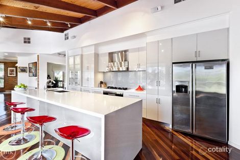 Property photo of 15 Manning Road Eltham North VIC 3095