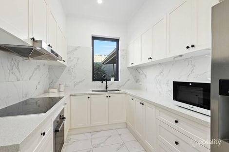 Property photo of 27 Kellett Grove Kew VIC 3101