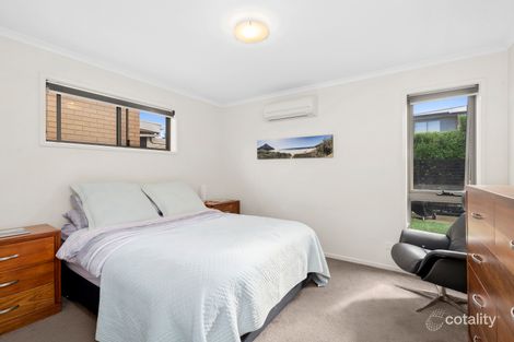 Property photo of 73 Hibberd Crescent Forde ACT 2914