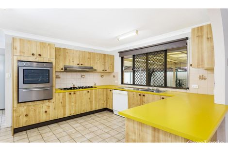 Property photo of 2 Carina Street Regents Park QLD 4118