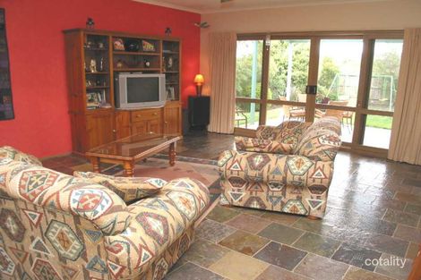 Property photo of 47 Kellbourne Drive Rowville VIC 3178