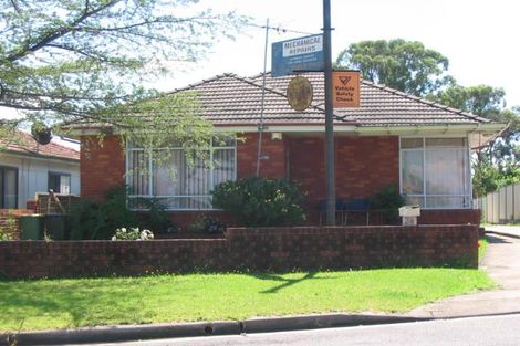 24 Springfield St, Old Guildford, NSW 2161