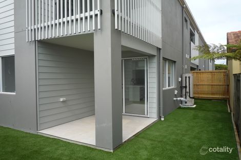 5/398 Scarborough Rd, Scarborough, QLD 4020