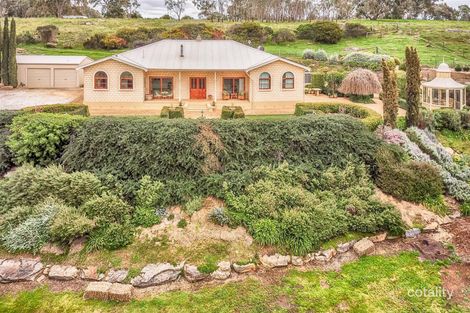 83 Sugar Loaf Hill Rd, Mount Mckenzie, SA 5353