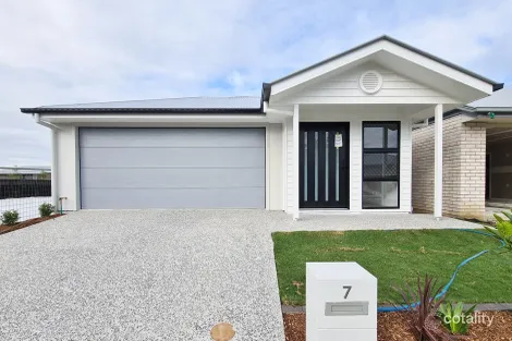 7 Nambucca St, South Maclean, QLD 4280