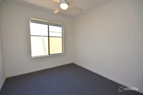 Property photo of 34 Munthari Drive Berrinba QLD 4117