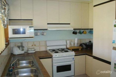 Property photo of 2 Heran Court Urangan QLD 4655