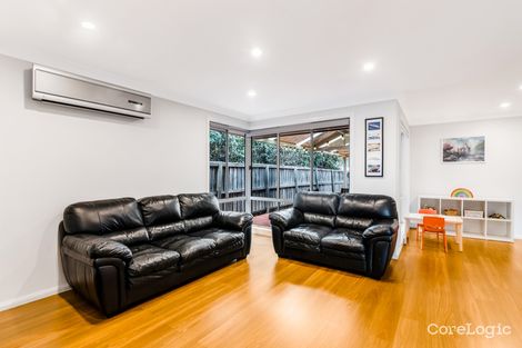 Property photo of 11 Nettletree Place Casula NSW 2170