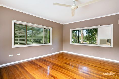 Property photo of 3/54 Endeavour Road Clifton Beach QLD 4879