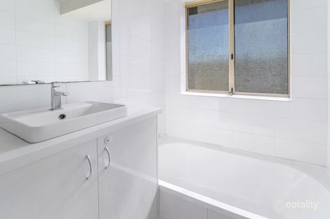 Property photo of 2 Iris Place Yangebup WA 6164