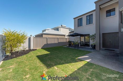 Property photo of 7 Hamilton Way Silver Sands WA 6210